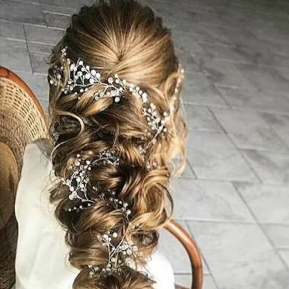 Crystal & Pearl Hair Wreath - Picture 4 of 4